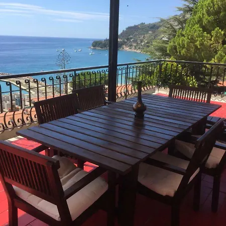 La Terrazza Sul Mare Cod Aautim10907 * Ospedaletti